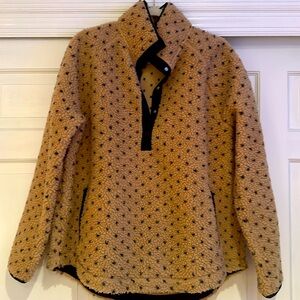 Vineyard vines womens half-zip sherpa polka dot